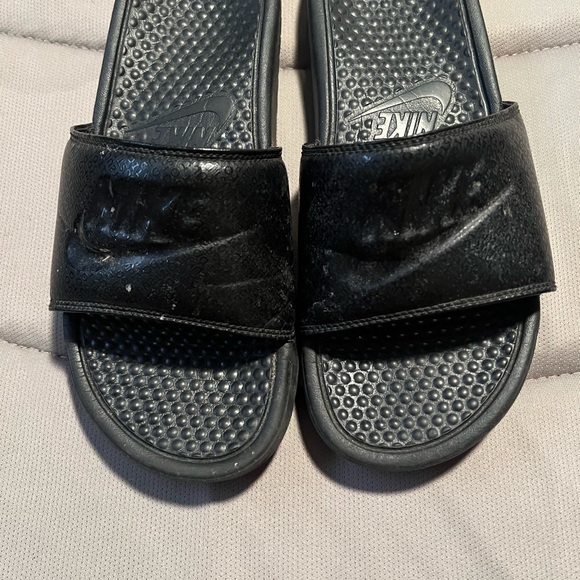 Nike Black Slide Sandals with Logo - Picture 2 of 4
